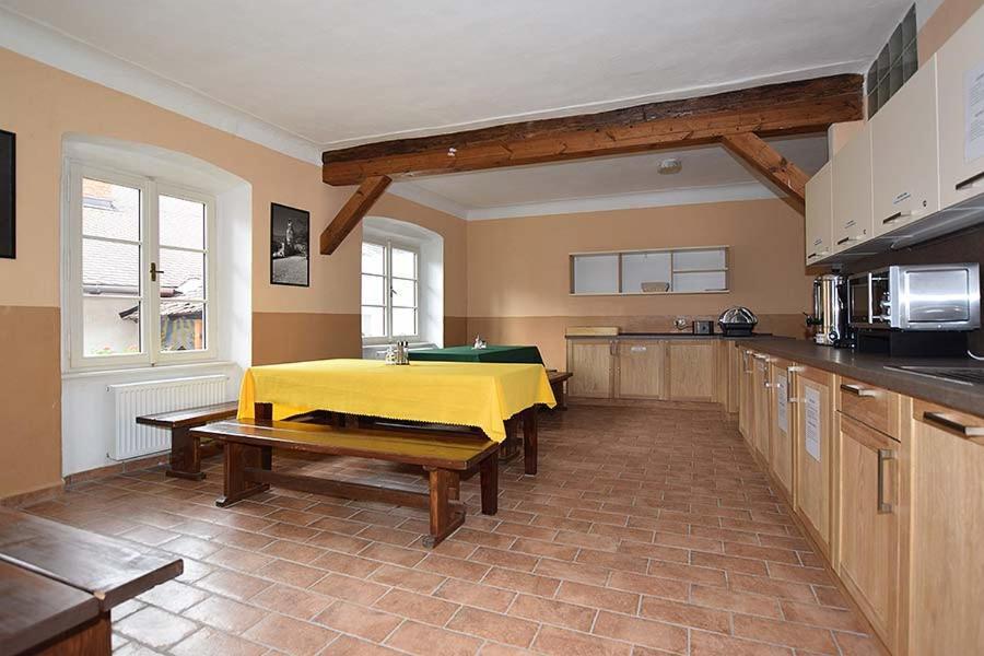 Travel Hostel Cesky Krumlov Bagian luar foto