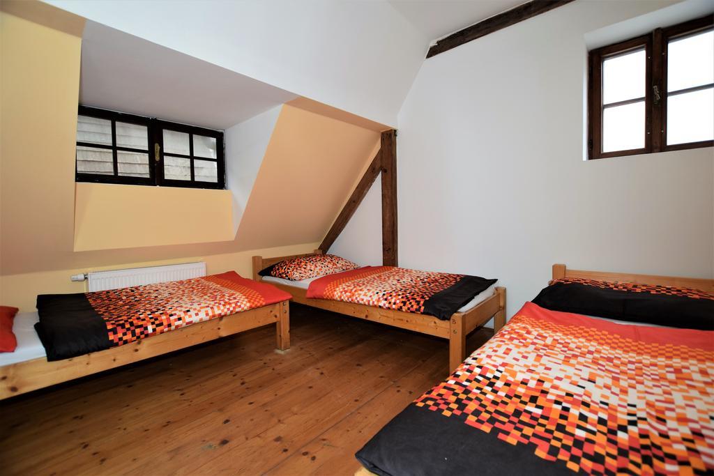 Travel Hostel Cesky Krumlov Bagian luar foto