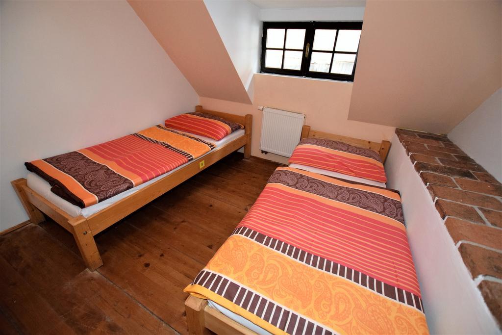 Travel Hostel Cesky Krumlov Bagian luar foto